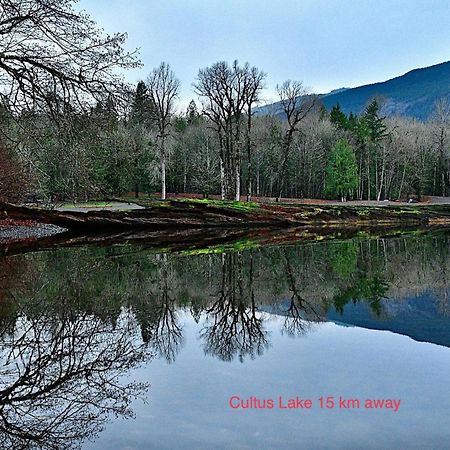 Private Suite 2Br Near Hwy 1, Heritage Park, Coliseum, Cultus Lake, Fishing, Chilliwack Exterior foto