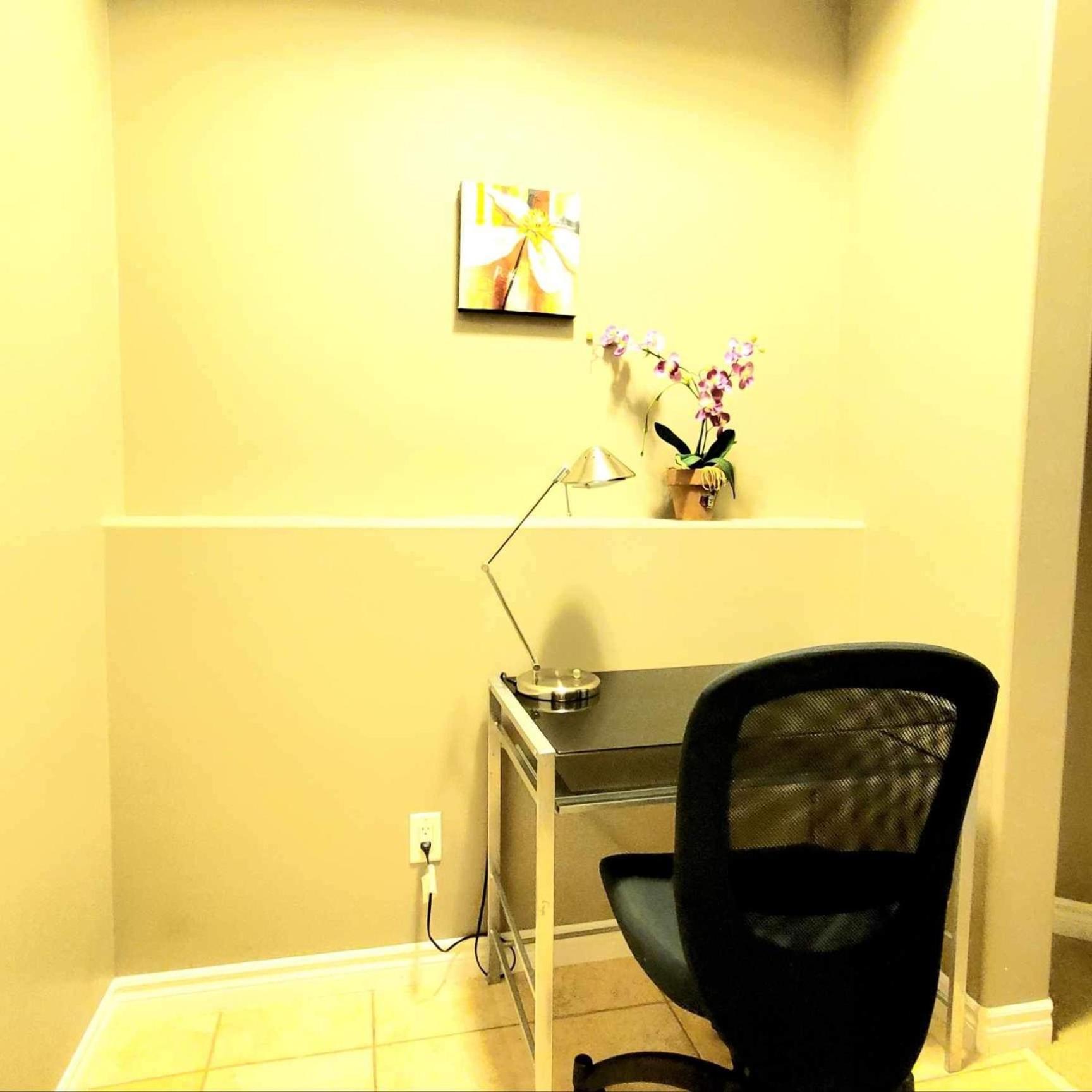 Private 2 Bedrooms Suite Near Hwy 1, Cultus Lake, Heritage Park, Fishing, Coliseum Chilliwack Exterior foto